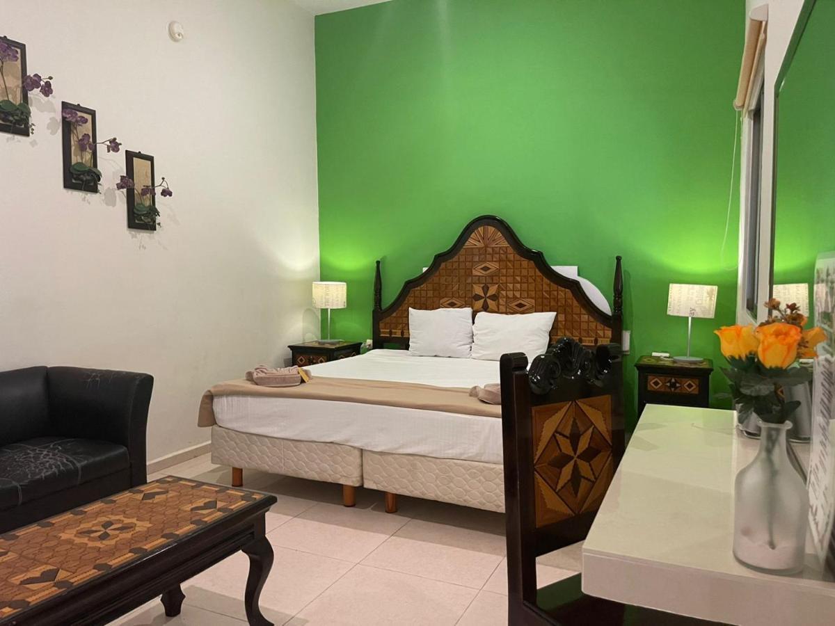Hotel Mt 图卢姆 外观 照片